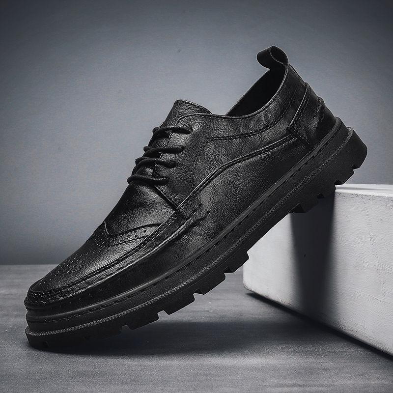 Summer Men's Business Casual Leather Shoes Non-slip Sole Brogue Shoes