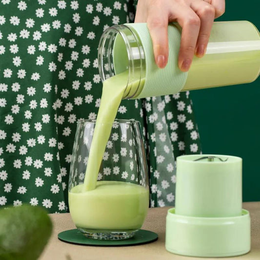 Mini Juicer Rechargeable Portable Juice Cup Small Electric Household Cup Type Fried Fruit Juice Machine