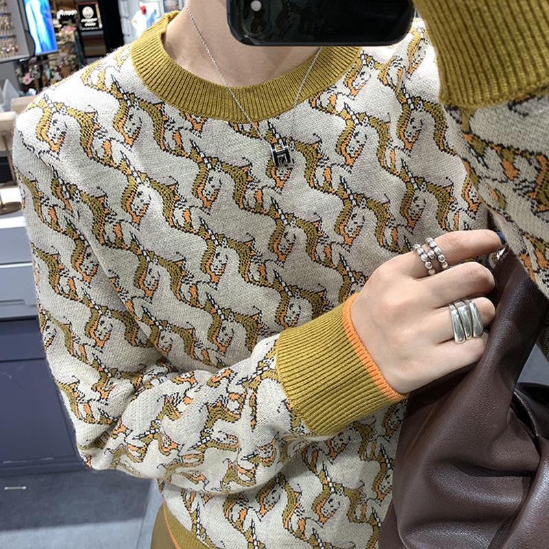 Autumn Winter Jacquard Long-sleeved Round Neck Pullover Sweater Knit Sweater Women Loose Padded Bottoming Shirt