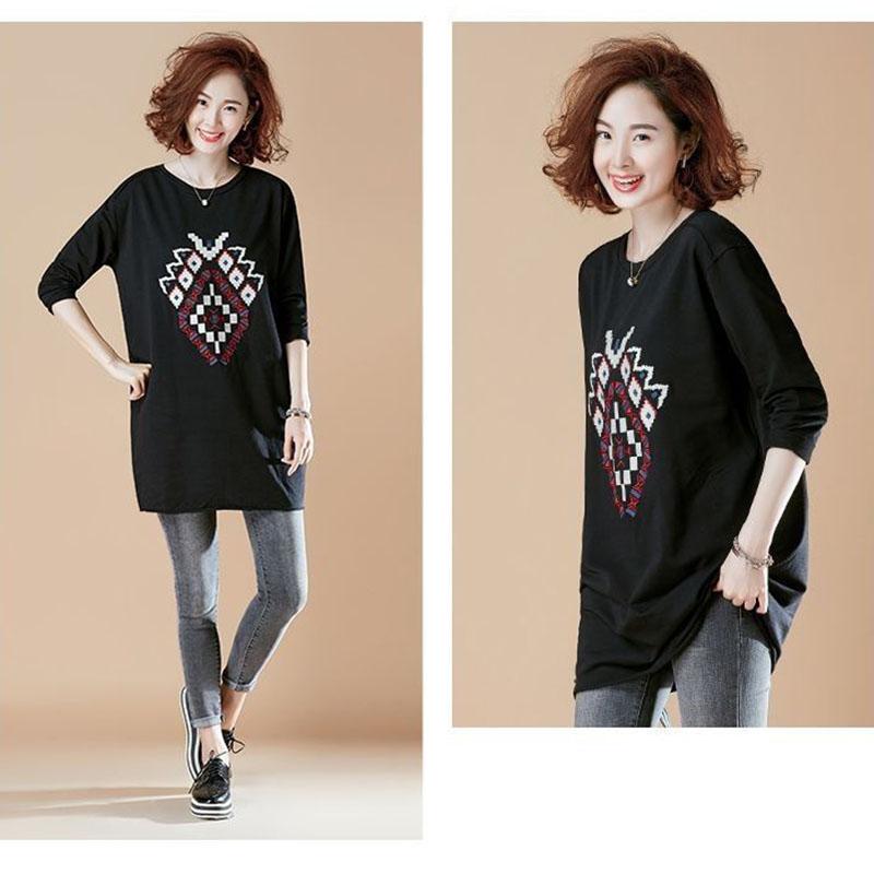 Retro Embroidery Women T-shirts Spring Fall Loose Tops Tee Casual Round Neck Tshirt Vintage Pullover