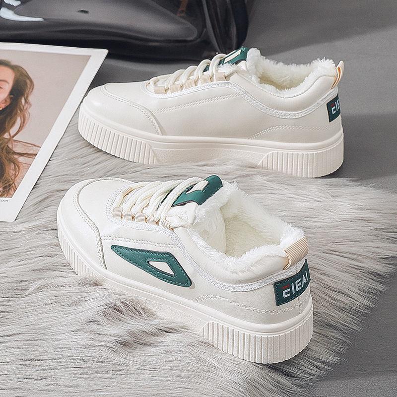 Winter Plus Velvet Casual White Shoes All-match Board Shoes Warm and Comfortable Non-slip Cotton Shoes