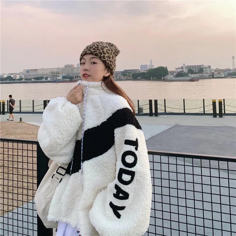 Lamb Wool Stand-up Collar Jacket Female BF Color Matching Loose Cardigan Zipper Plus Velvet Thick Warm Jacket Ladies Casual Warm Jacket