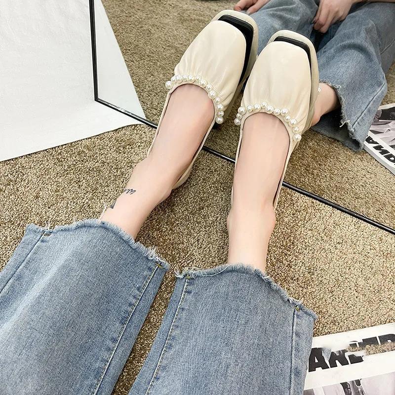 Flat Square Toe Small Single Shoes Women Casual Pearl Scoop Single Shoes Retro French Leather Shoes Soft Leather Comfortable