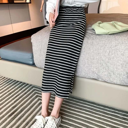 Autumn and Winter Fashion Women's Knitted Black and White Skirts Slim Mid-length Slim High-waist Split Hip Skirt