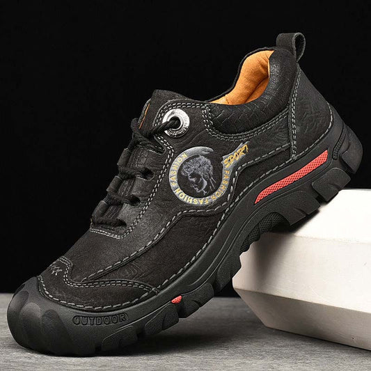 Autumn and Winter New Outdoor Hiking Shoes Men's Leather Breathable Sports Casual Leather Shoes Men's Anti-skating Shoes