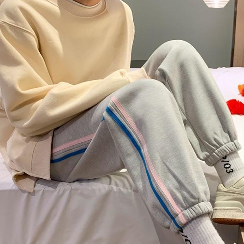 Extra-large Student Sports Pants for Men and Women Loose Spring and Summer Salt Casual Pants