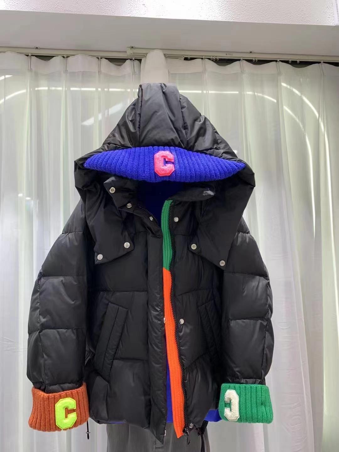 European Goods C Letter Knitted Cuffs Bread Down Jacket Women Winter Short White Duck Down Hooded Thick Loose Jacket