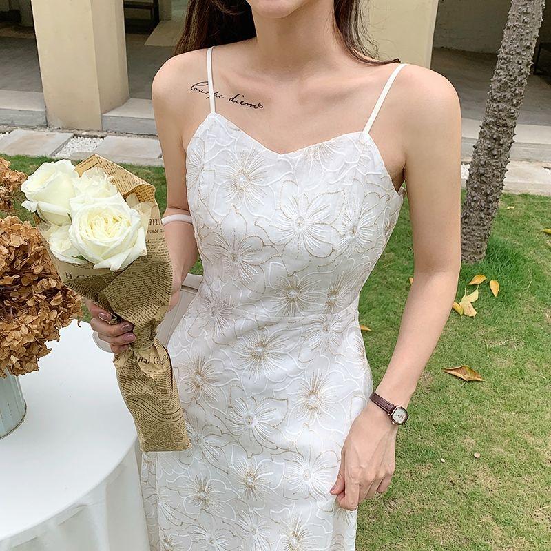 Female Super Fairy White Suspender Long Dress Vintage Elegant Sweet Date Dress Slim Little Fresh Holiday Dress