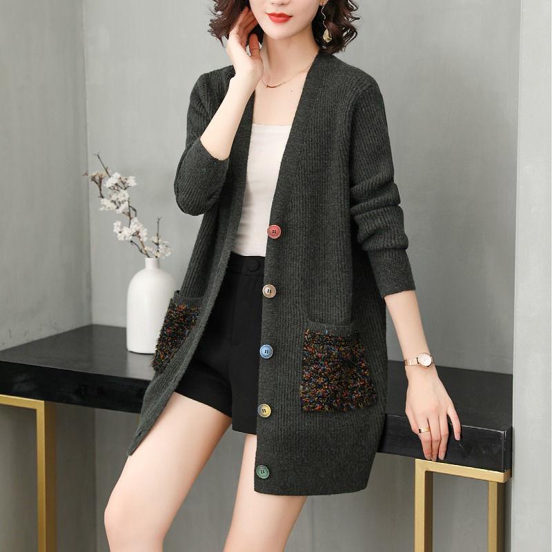 Spring and Autumn Mid-length Wool Sweater Plus Size Fashion Embroidered Blouse Simple Cardigan Middle-aged Women Jacket