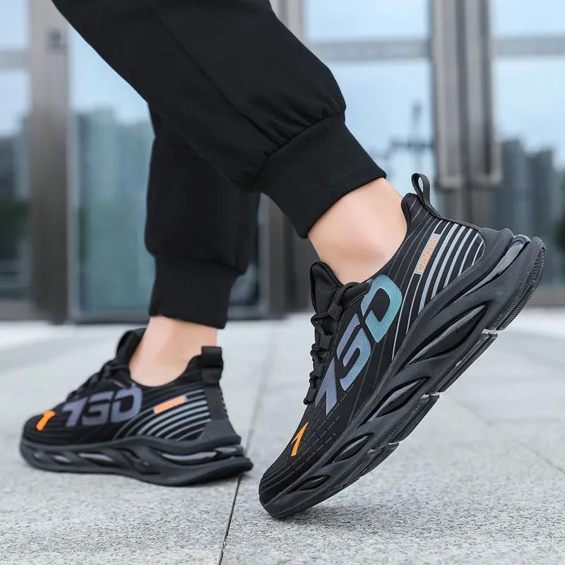 Men's Shoes Casual Sports Shoes Versatile Running Shoes Lightweight Traveling Shoes