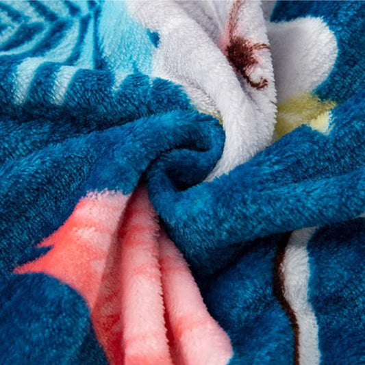 Use A Thicker Blanket on The Bed To Soften and Soften The Blue Fleece Blanket To Thicken The Extra Blanket Quilt Coral Fleece Bed Siesta Cover Blanket