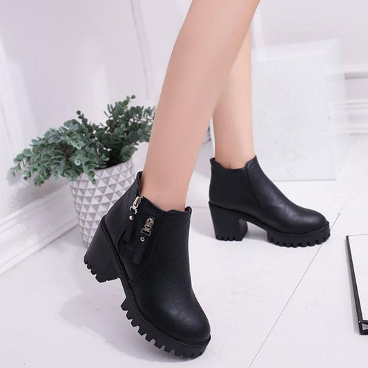 Women's Winter Boots Platform Martin Boots Vintage Chunky Heel Short Ankle Boots Autumn Winter High Heel Shoes for Female Plus Size Footwear