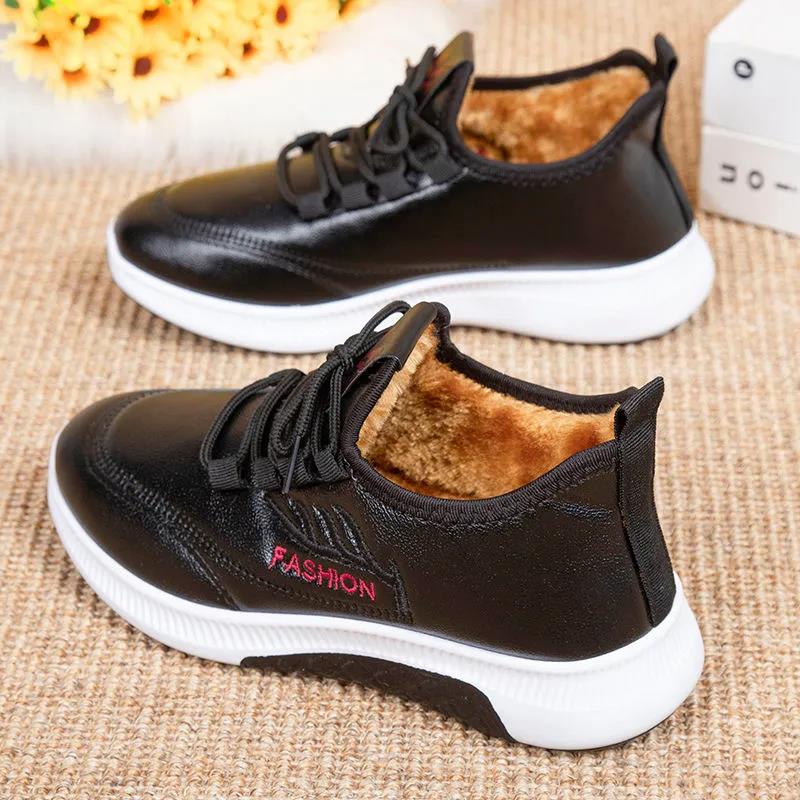 Women's Winter Plus Velvet Warm and Comfortable Cotton Shoes Waterproof Non-slip Casual Flat Shoes