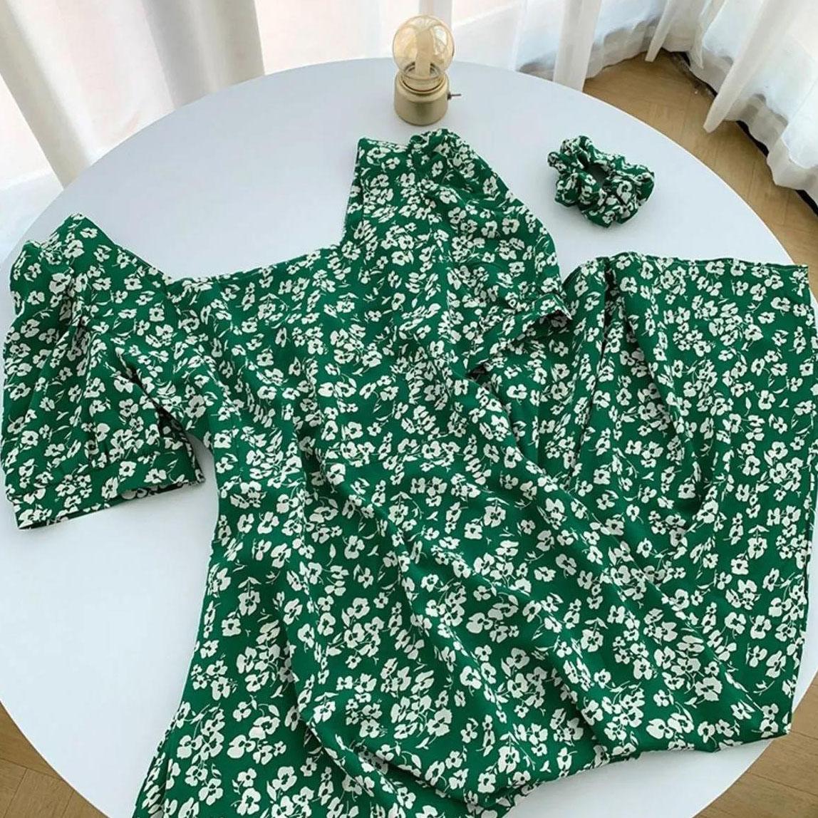 Women Summer Long Dress Vintage High Waist Slim Floral Printed Dress Elegant Short Sleeve Chiffon Holiday A-line Dress