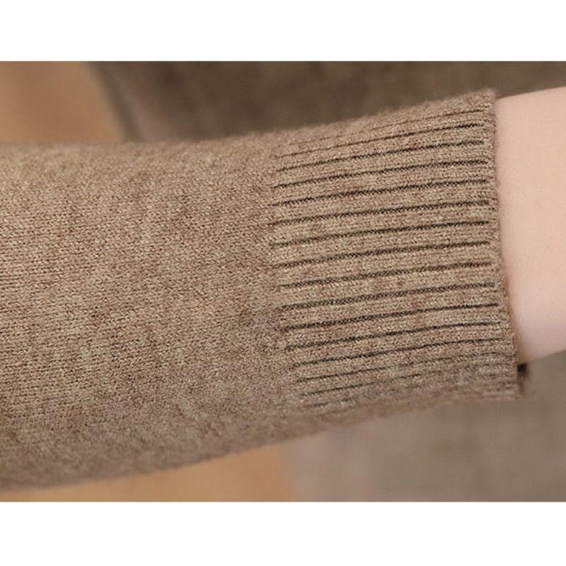 Men's Long-sleeved V-neck Knit Sweater Slim Fit Winter Warm Inner Clothes Solid Color Sweater Bottoming Shirt