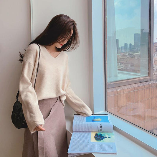 Loose Wild V-neck Sweater Women Pullover Autumn and Winter Long Sleeved Sweater Candy Color