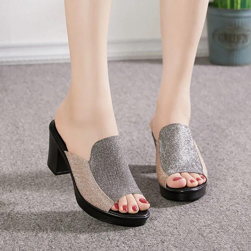 Slippers Women's Summer Outdoor Wear Thick-soled High-heeled Indoor Wear-resistant Non-slip Slippers