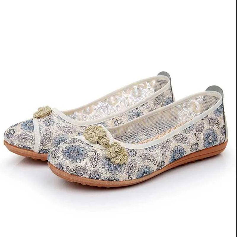 Summer Hollow Women's Shoes Mesh Shoes Mother Shoes Embroidered Soft Sole Tendon Sole Casual Shoes Grandma Shoes Breathable