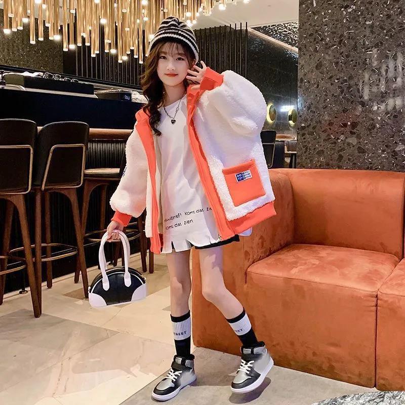 Girls' Warm and Windproof Autumn and Winter Jacket Quilted Padded Lamb Wool Sweater