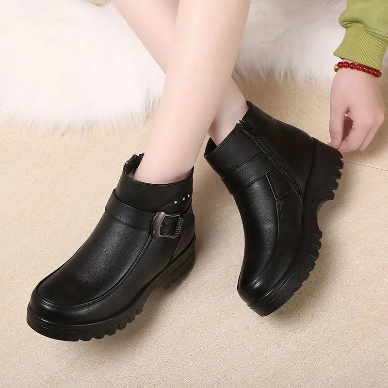 Winter Snow Cotton Shoes Women Plus Velvet Padded Short Boots Non-slip Soft-soled Cotton Boots