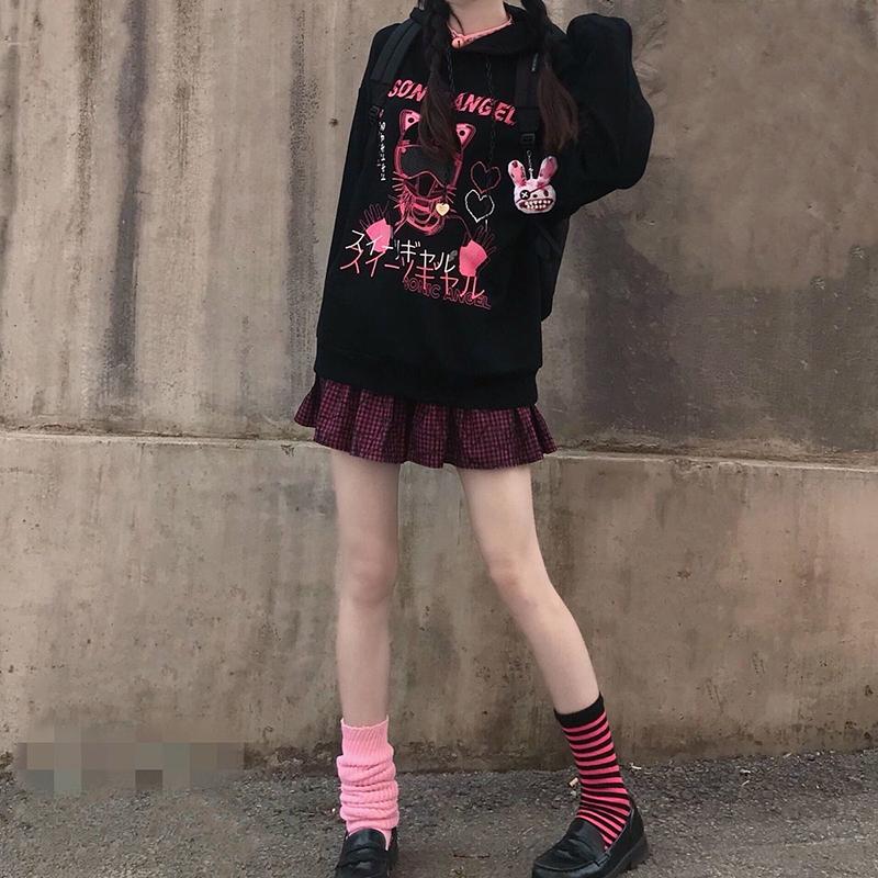 Women Fashion Sweatshirt Punk Gothic Hoodies Japanese Anime Pullovers Black Oversize Y2K Girl Sweatshirts Graffiti Hipster Streetwear Hip Hop Hoodies