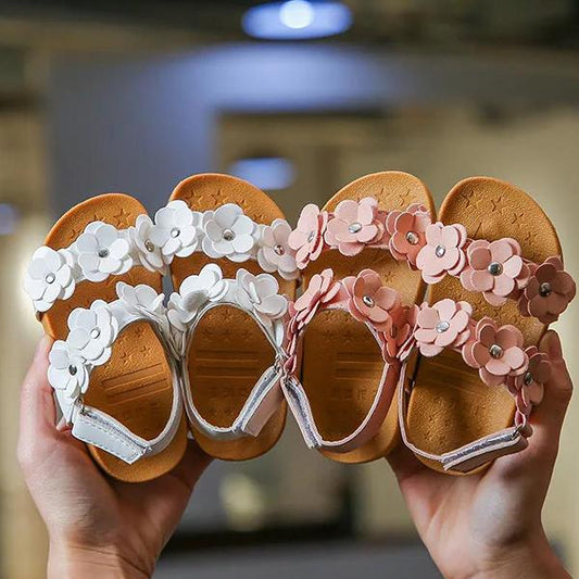 Girl's Sandals In Summer Soft Sole Flat Casual Sandals Baby Girls' Anti-slip Flowers Decoration Princess Sandals