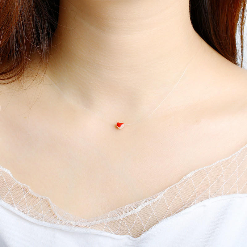 Sweet and Lovely Little Red Heart Love Necklace Female Drop Oil Red Heart Short Anti-allergic Chain