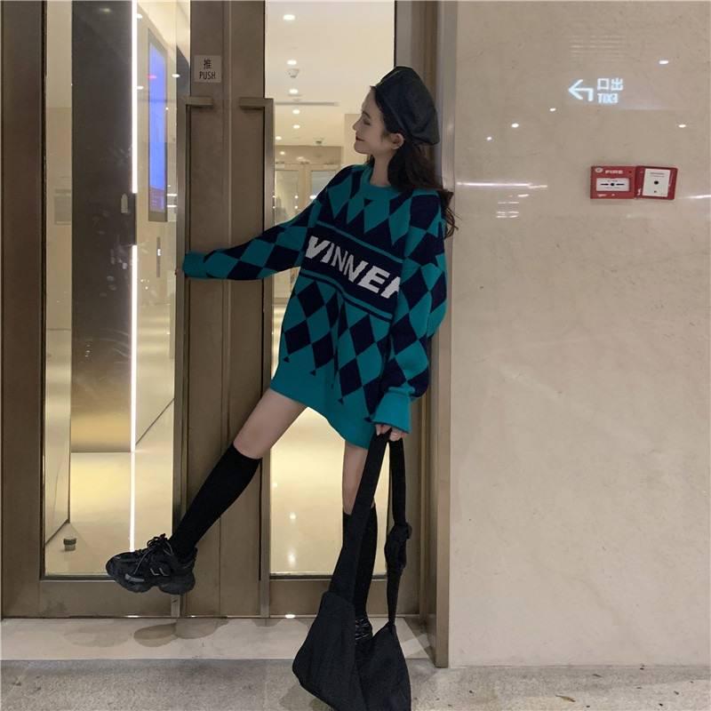 Korean Wild Thickening Autumn and Winter Pullover Sweater Women Loose Long Sleeved Sweater