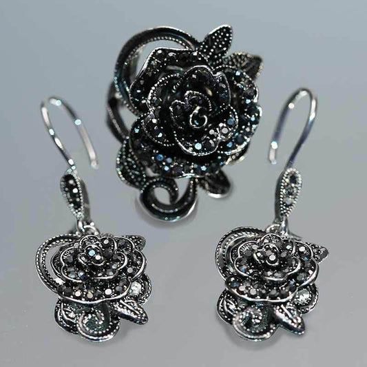 2 Kinds of Gothic Rose Shaped Black Zircon Dangle Earrings Vintage Carved Floral Hanging Earrings for Women Jewelry
