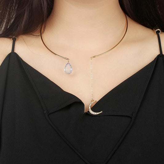 Fashion Jewelry Simple and Generous Diamond Moon Drop Ladies Short Necklace Chain Collar