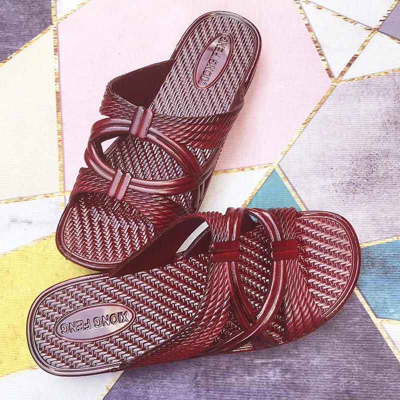 Ladies Slippers Summer Non-slip Home Shoes Flat Soft Middle-aged and Elderly Indoor Bathing Shoes
