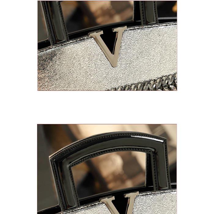 Middle-aged Female Bag Wild Bag Lady Handbag Fashion Atmosphere Slung Handcuffs Big Bag Female