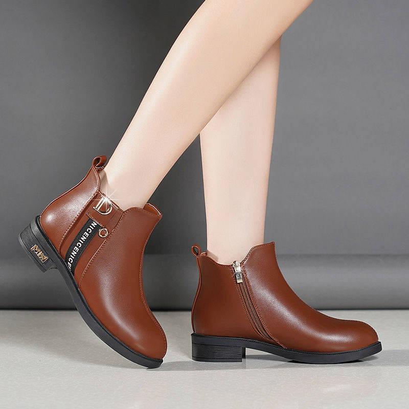 Ankle Boots Women Chelsea Motorcycle Boots Block Heels Platform Round Toe Fashion Winter Snow Boots