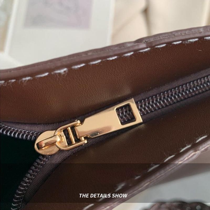 Women's Bags All-match Texture Shoulder Bag Simple Commuter Large Capacity Tote Bag