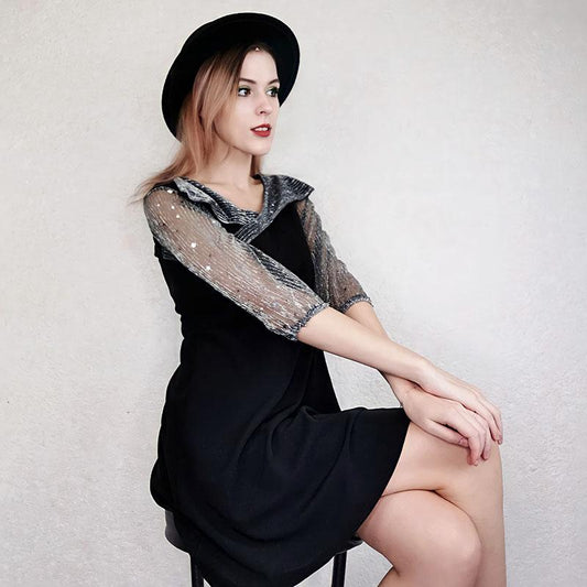 Women's V-neck Dress Sexy Mesh Splicing Bright Silk A-line Dress Five-point Sleeve Slim Dress for Party Plus Size M-4XL