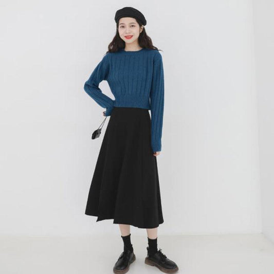 Autumn and Winter Temperament Retro Sweater Round Neck Striped Crop Top Large Size Loose Bottoming Shirt for Women