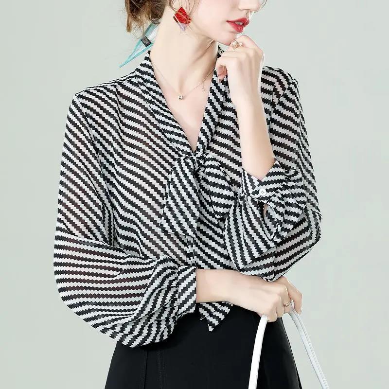 Chiffon Shirt Women's Spring and Autumn Long Sleeve Striped Bow Top