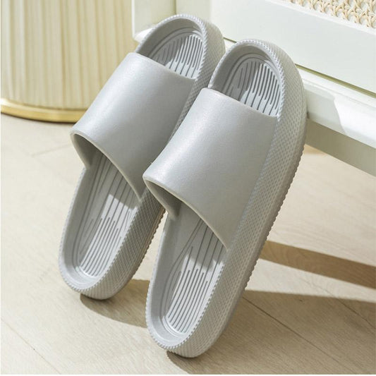Men's Summer Slippers Beach Shoes Fashion Outer Wear Outdoor Trend Home Sandals and Slippers