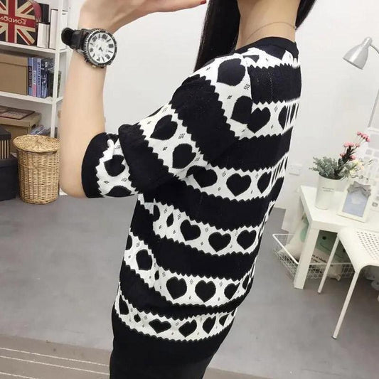 Spring and Summer Women's Round Neck Fashion Loose Knitted Bottoming Shirt Top Thin Hollow Short-sleeved T-shirt