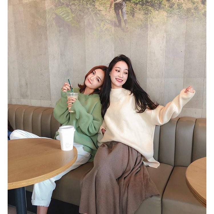 Solid Color Pullover Sweater Women Winter Loose Round Neck Long-sleeved Wild Thick Sweater