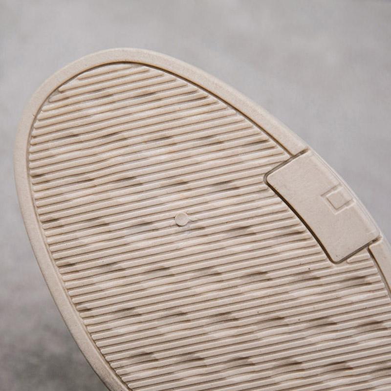 Men's Sneakers Fashion Versatile Lightweight Waterproof Non-Slip Running Shoes Canvas Shoes