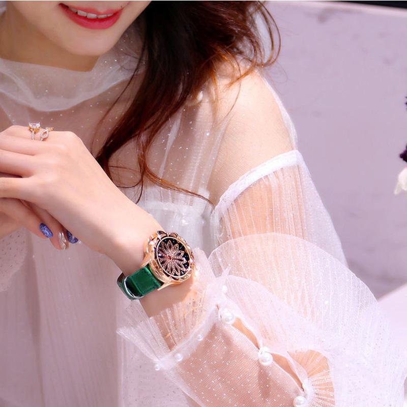 Women's Luxury Diamond Trend Quartz Watches Classic Vintage Disc Watch Rhinestone Bracelet Watches Birthday Gift Watches