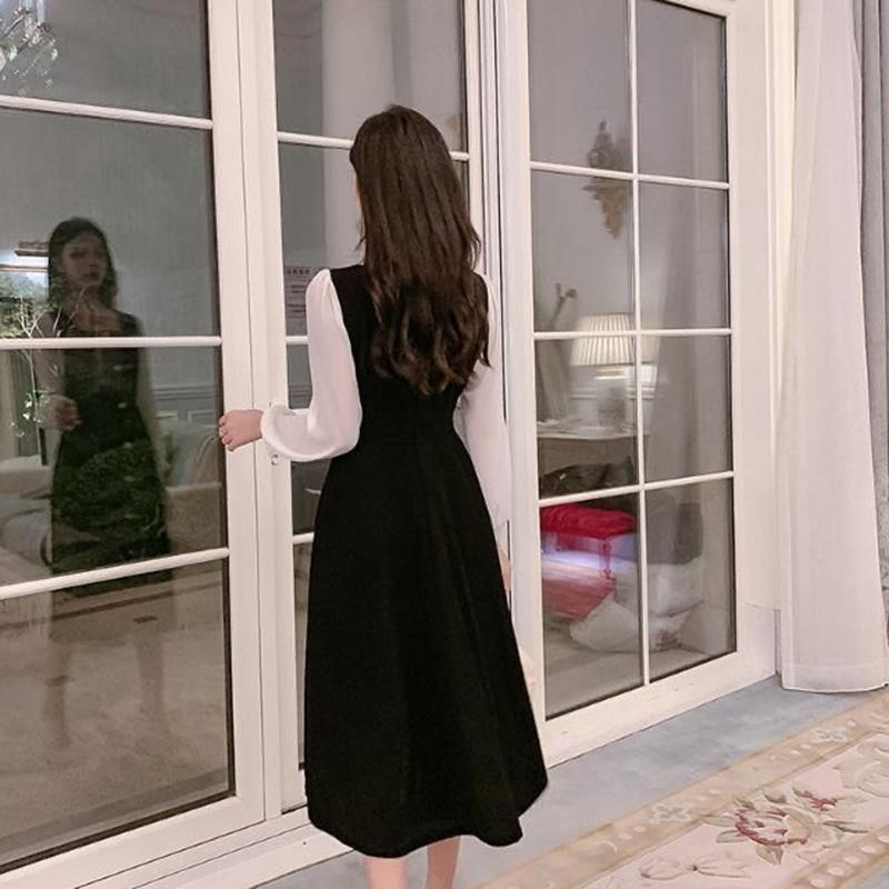 Ladies' Retro Temperament, Small Incense Wind Receiving Waist Thin Mid-length Dress Female Black and White Stitching Long Sleeve Dress
