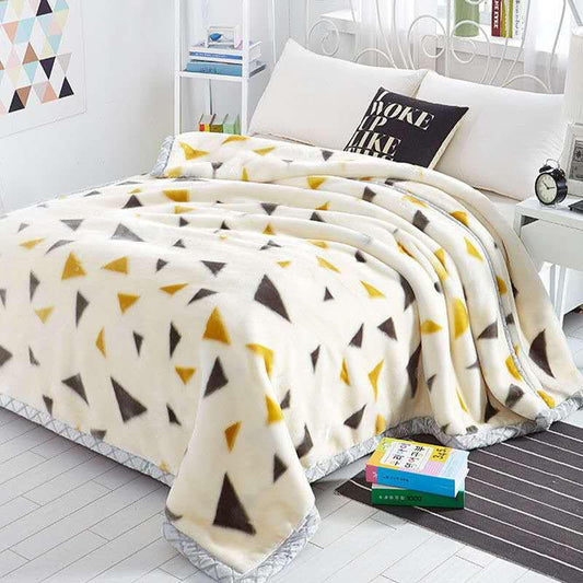 Coral Fleece Thickening Non-shedding Blanket Quilt Bedroom Cover Blanket