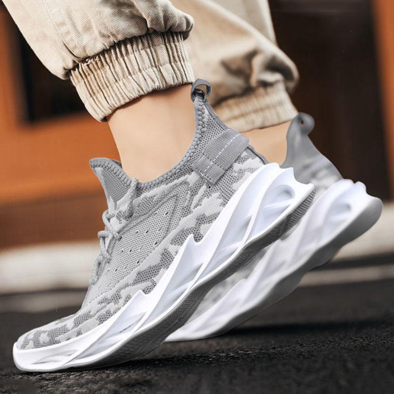 Spring Summer Men's Sports Shoes Breathable Thin Mesh Sneakers All-match Casual Running Shoes