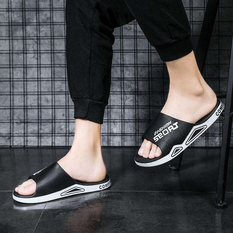 Men's Summer Outdoor Slippers Thick Bottom Non-slip Wear-resistant Indoor Slippers