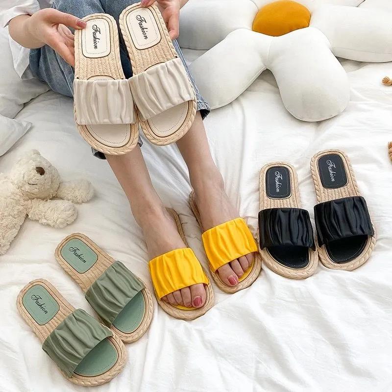 Women's Slippers Summer Flat Bottom Breathable Indoor  Non-slip Outer Wear Slippers