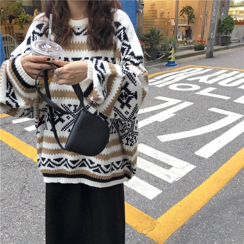 Winter Korean knitwear striped sweater female students retro round neck long sleeve pullover sweater