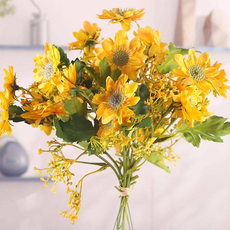 Small Daisy High-end Simulation Flower Living Room Decoration Home Decoration Bouquet Finished Chamomile Dried Bouquet Photo Props