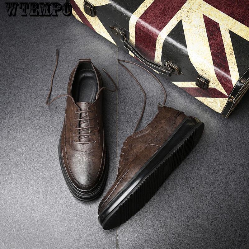 Summer Casual Shoes Men's Retro Carved Shoes In The Formal British Pointed Shoes